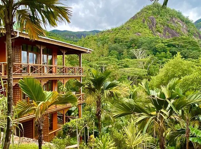 Waterfall Bed & Breakfast