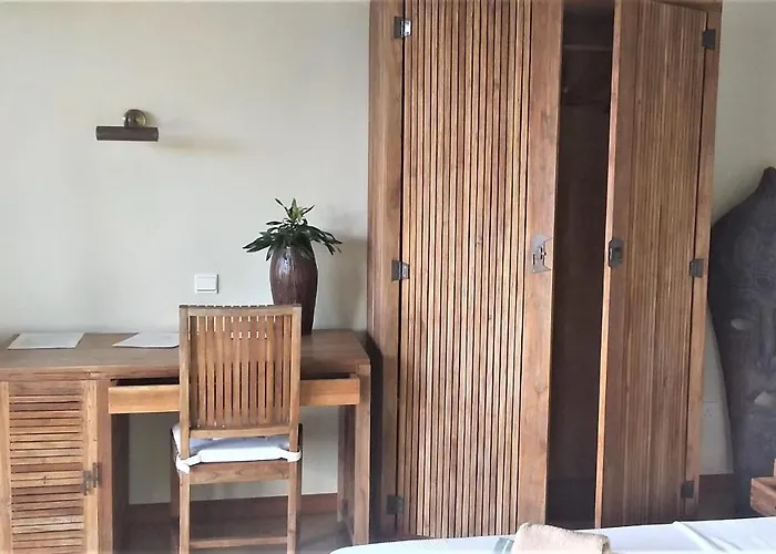 Bed & Breakfast Waterfall 3*